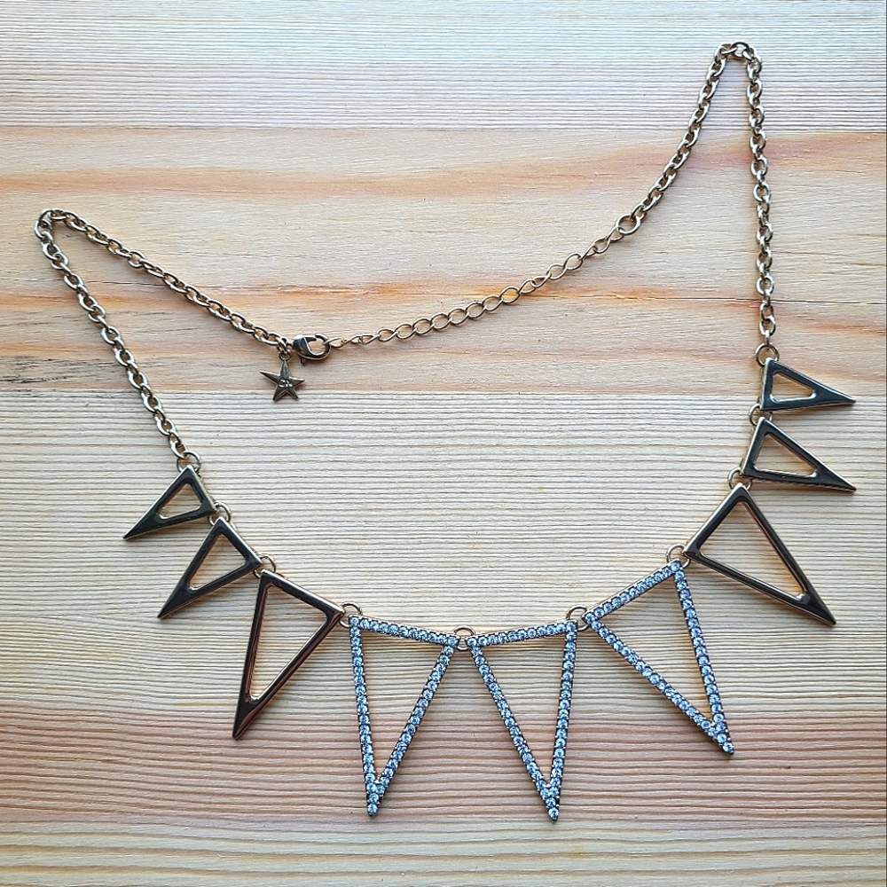 🎉HP🎉 NWOT Melissa Gorga Goldtone Rhinestone Triangle Spike Necklace